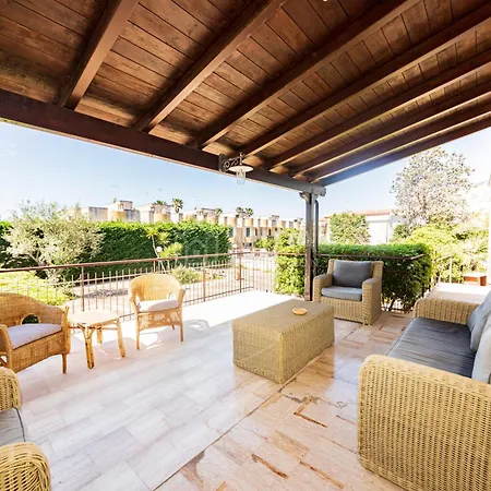 Sirena Villa